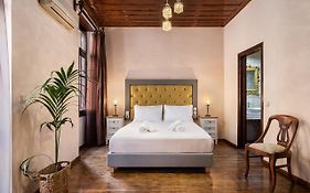 Old Town Suites